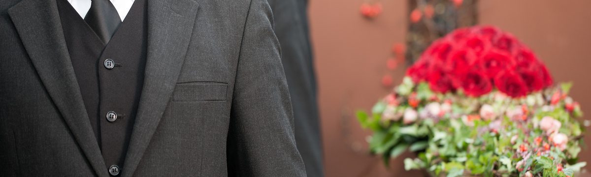 Bestatter & Pietäten in Langen